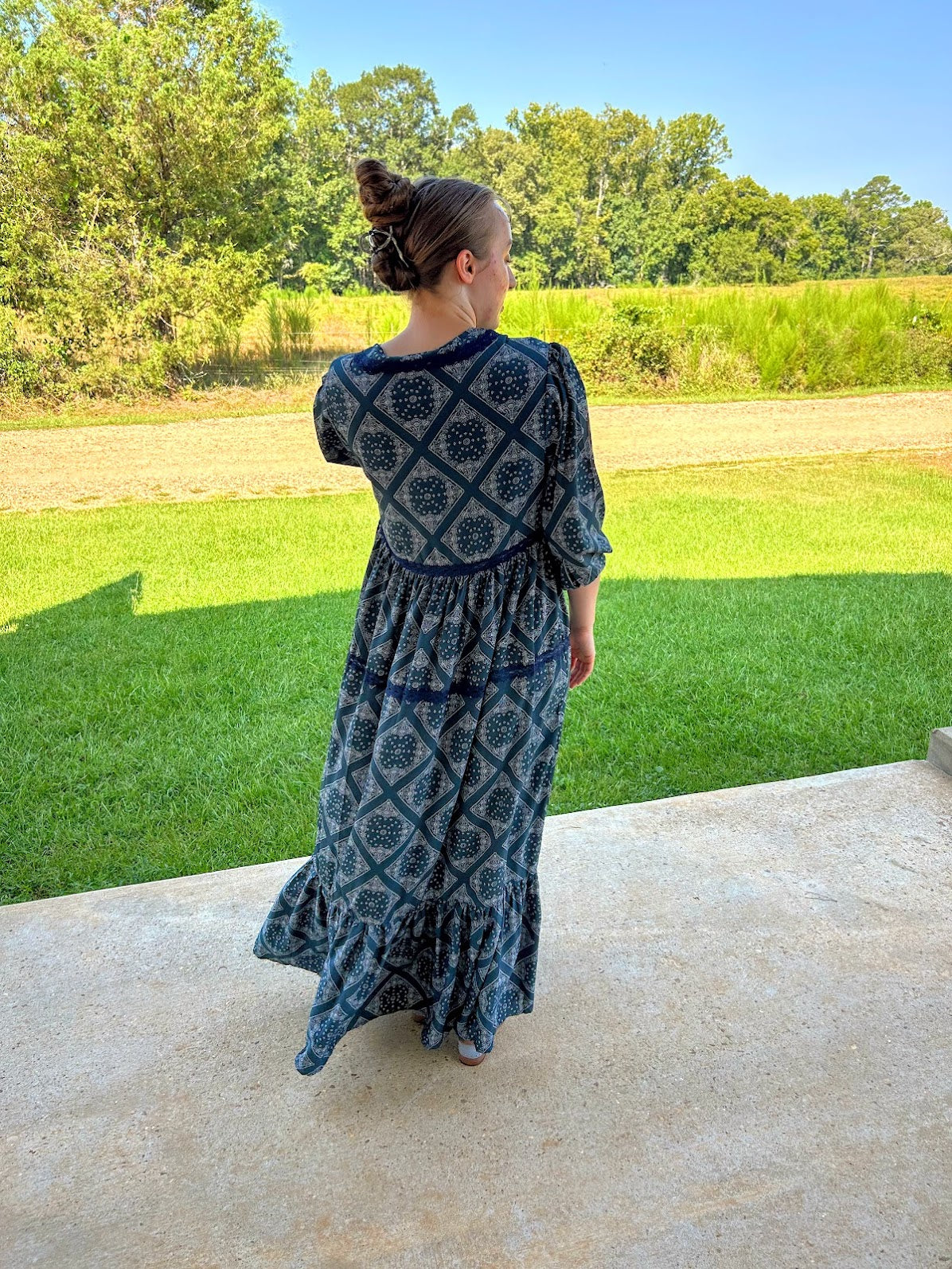 GiGiO Bandana Print Tie Front Kimono Dress