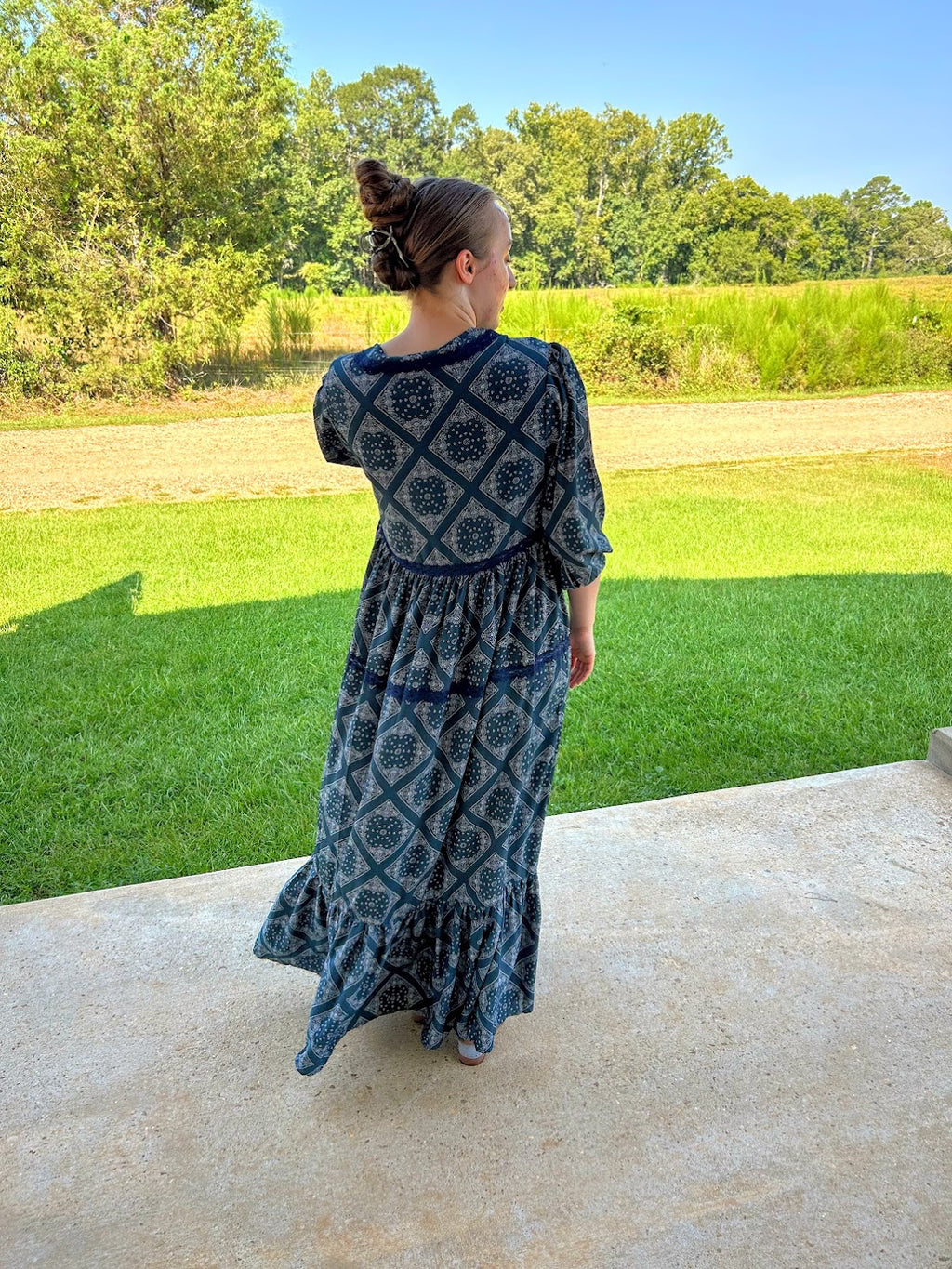 GiGiO Bandana Print Tie Front Kimono Dress