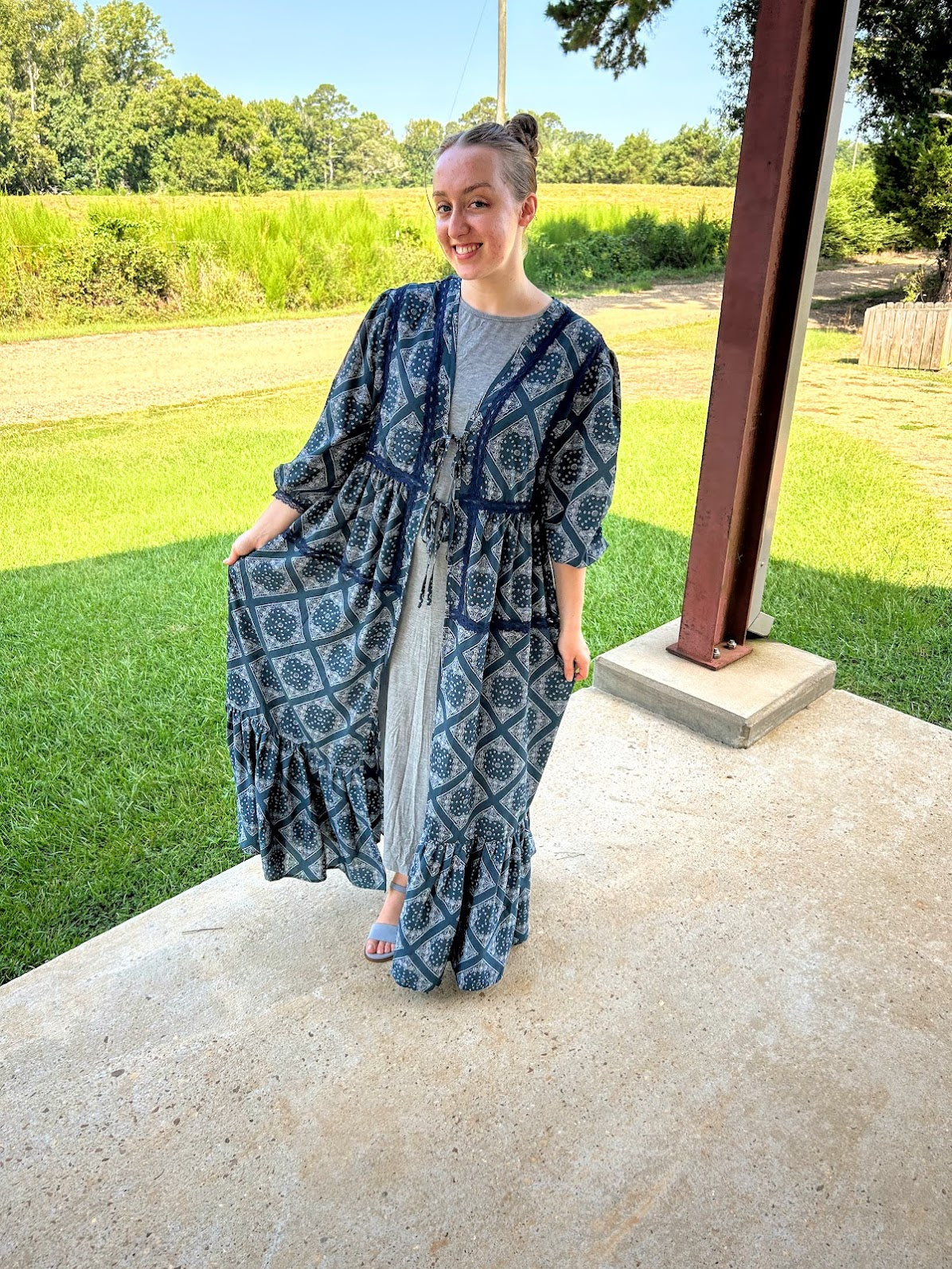GiGiO Bandana Print Tie Front Kimono Dress